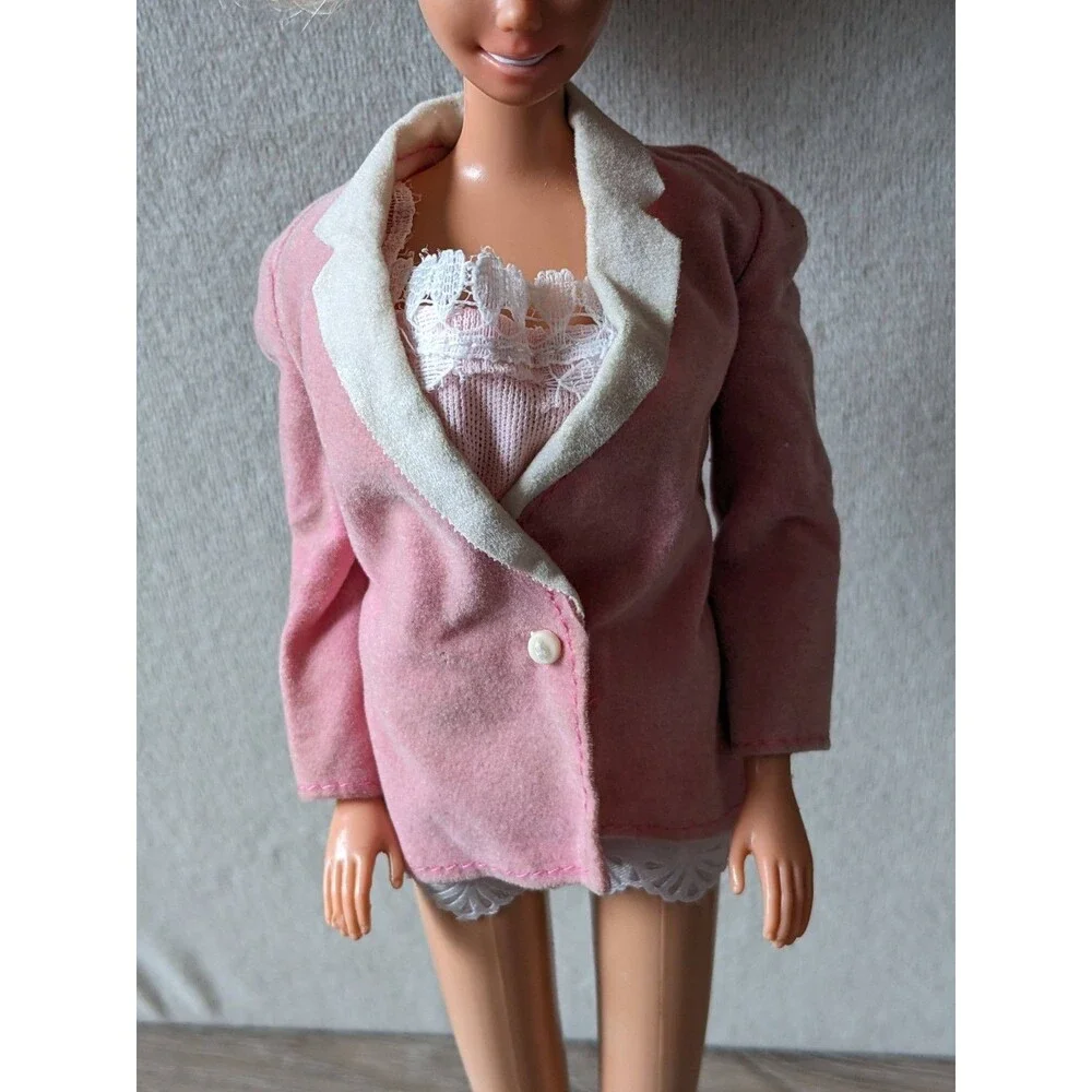 Vintage Day to Night Barbie Fashion Doll 1984 7929 Pink Coat PJ Hat Lace NO DOLL
